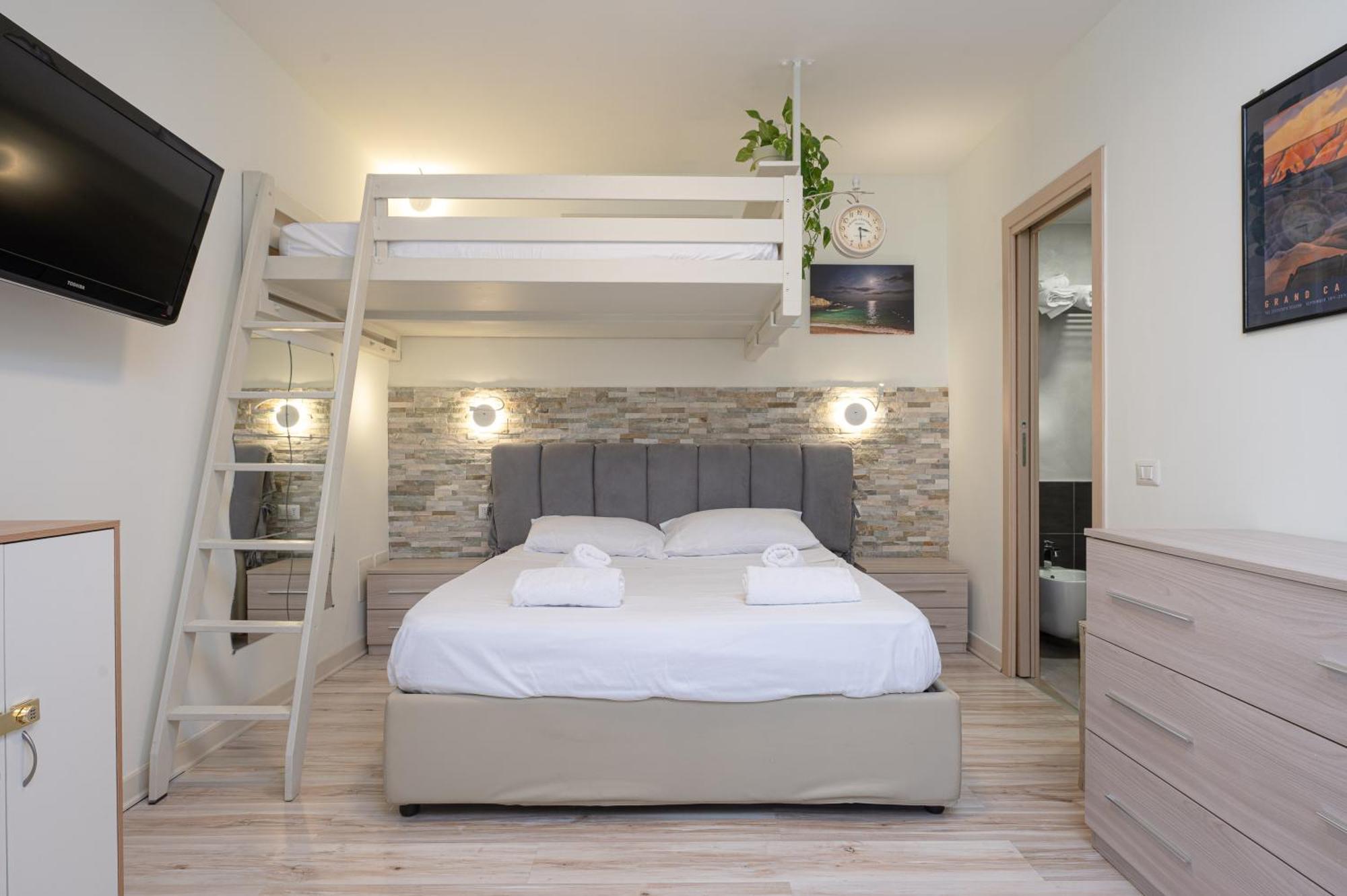 Incantevole Location Fronte Lago Sirmione Ngoại thất bức ảnh