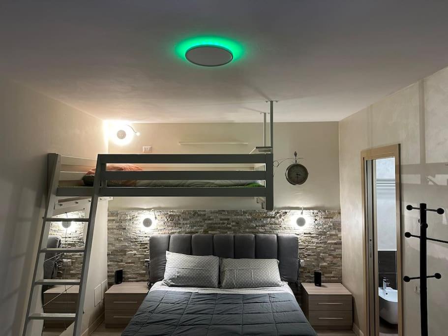 Incantevole Location Fronte Lago Sirmione Ngoại thất bức ảnh