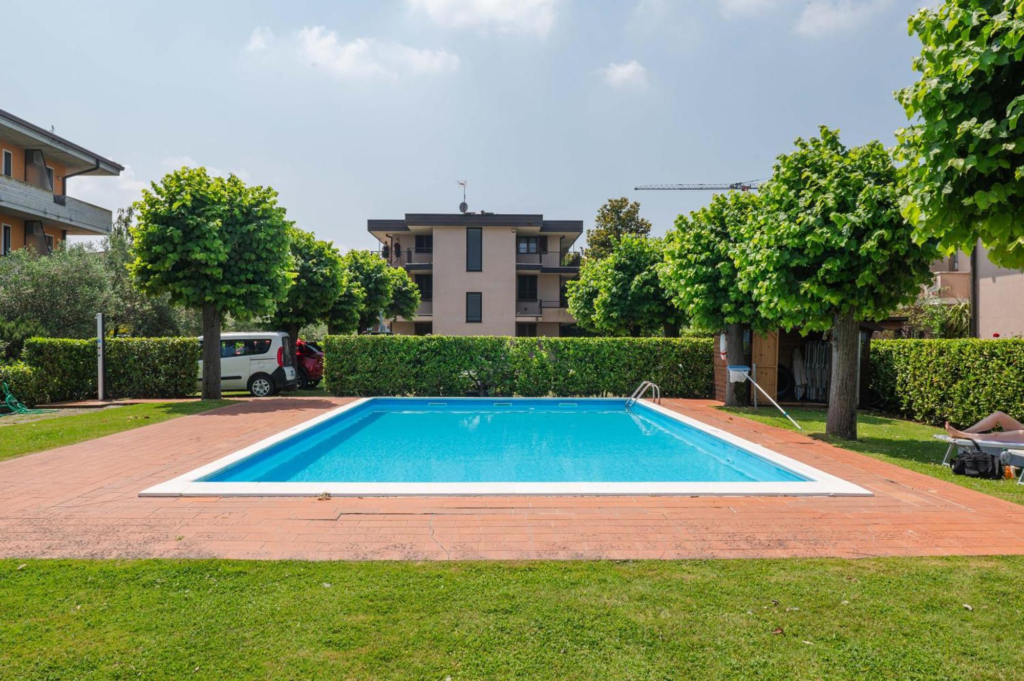 Incantevole Location Fronte Lago Sirmione Ngoại thất bức ảnh
